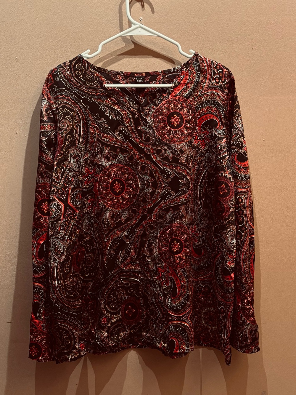 Emery Rose long sleeve blouse a dark maroon and red paisley pattern size XL